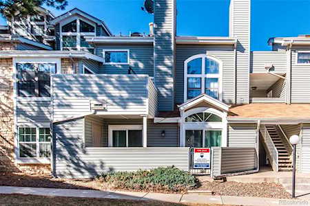 942 S Walden St #102 Aurora, CO 80017