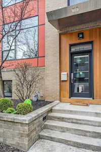 105 Aston Row Lane Columbus, OH 43201