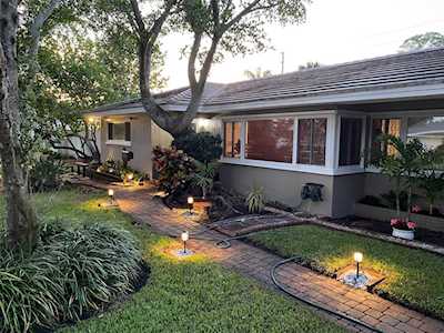 7909 Garden Dr N St. Petersburg, FL 33710