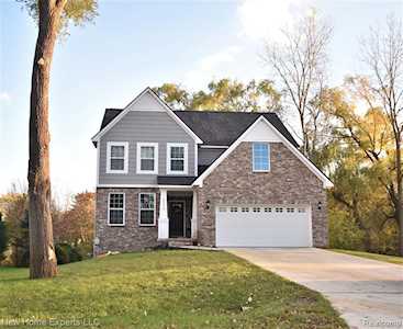 43185 W 13 Mile Rd Novi, MI 48377