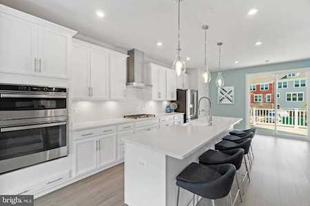 23296 Sugar Pine Ln California, MD 20619