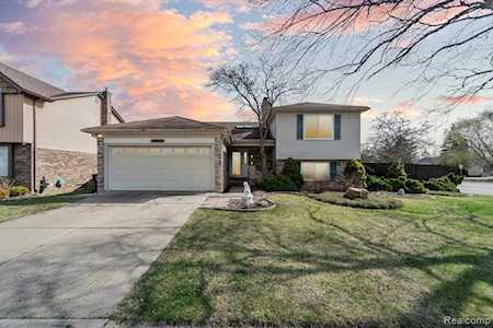 42315 Hanford Rd Canton Twp, MI 48187