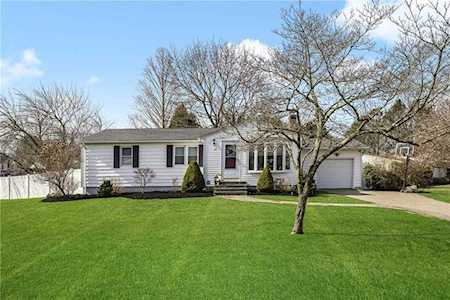 94 Douglas Rd Warwick, RI 02886