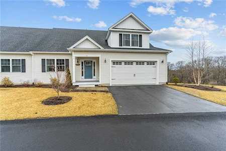 81 Silas Hill Way Exeter, RI 02822