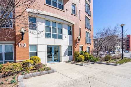 113 Sumner St #11 Boston, MA 02128