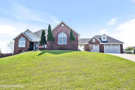 15 Vintage Pl Taylorsville, KY 40071