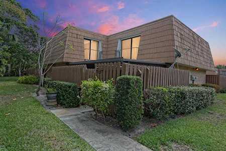 5904 SE Riverboat Drive #502 Stuart, FL 34997