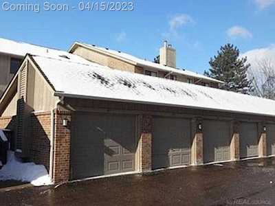 11791 Sycamore Plymouth Twp, MI 48170