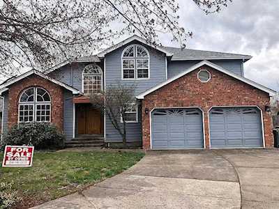 294 Tiffany Ave Central Point, OR 97502