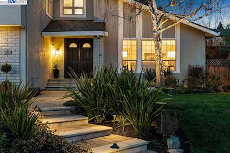 209 Milwaukee Pl Danville, CA 94526