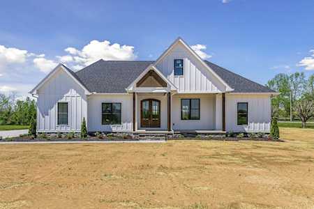 30 Hancock Dr Morrison, TN 37357
