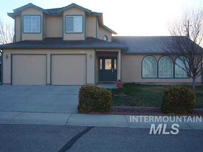 4568 S Cimarron Ave. Boise, ID 83709