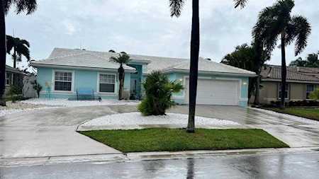8845 Spring Valley Drive Boynton Beach, FL 33472