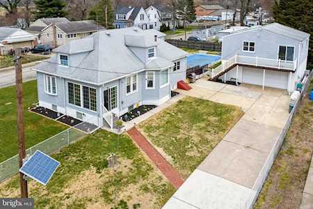 73 Yale Ave Gloucester City, NJ 08030