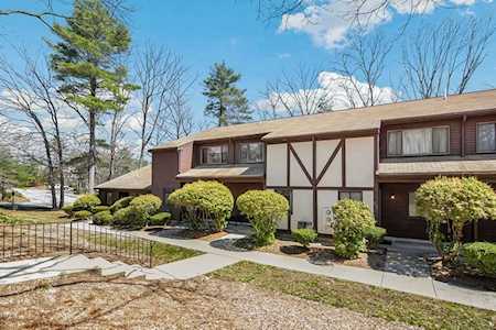 106 Highwood Dr #106 Franklin, MA 02038