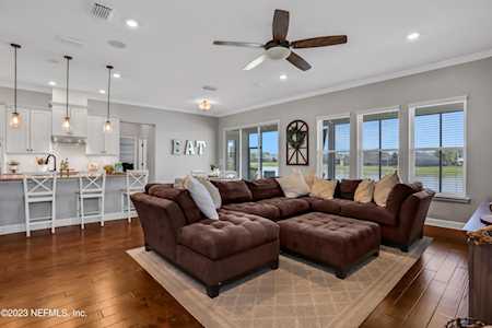 156 Asbury Hill CT Jacksonville, FL 32218