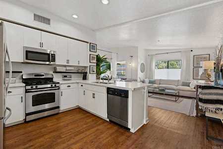 687 S Coast Highway 101 #302 Encinitas, CA 92024