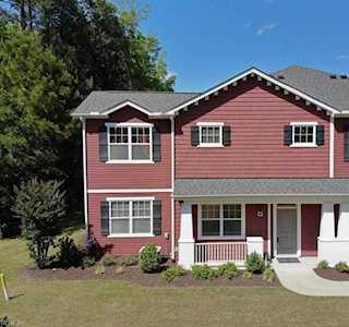 2646 Leytonstone Dr Chesapeake, VA 23321