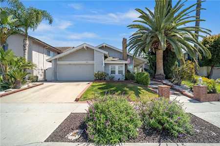 23332 Desert Wood St Lake Forest, CA 92630