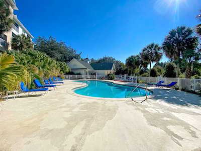 4270 Calinda Ln #337 Niceville, FL 32578