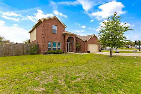 810 Wandering Court Granbury, TX 76049