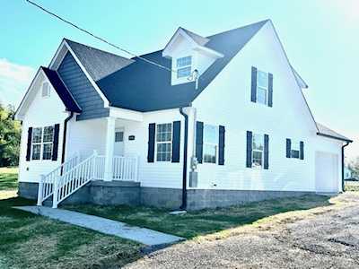 636 5th Ave N Lewisburg, TN 37091