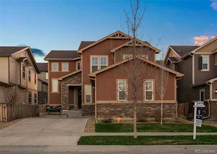 6631 S Newbern St Aurora, CO 80016