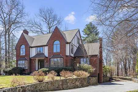 15 North Cross Road North Andover, MA 01845
