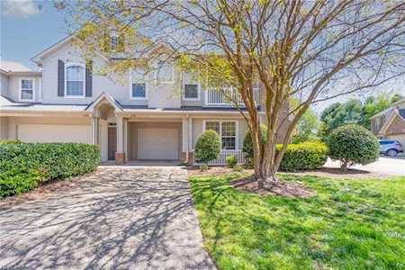 5284 Deford Rd Virginia Beach, VA 23455