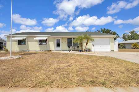 2639 Roxbury CIRCLE North Port, FL 34287