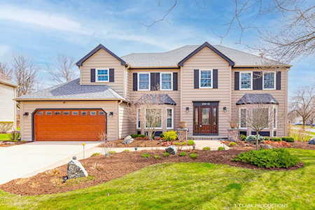 2812 Seiler Dr Naperville, IL 60565