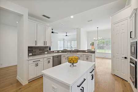 1012 S Hollow Drive Southlake, TX 76092