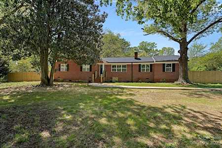 111 Shenandoah Place Charlotte, NC 28215