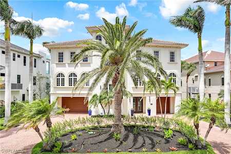 175 Topanga Dr Bonita Springs, FL 34134