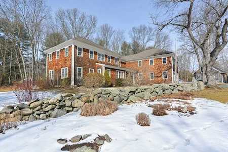 705 Adams Street Holliston, MA 01746