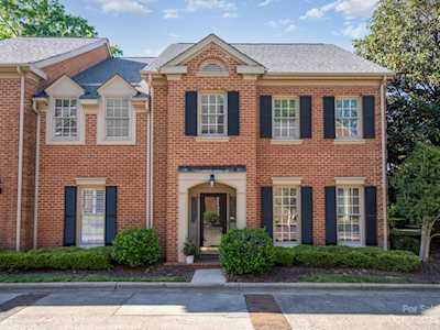 2821 Sharon View Rd Charlotte, NC 28210
