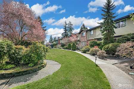 1551 NW 195th St #7 Shoreline, WA 98177
