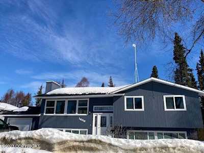 1606 Tanaga Ave Kenai, AK 99611
