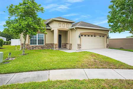 4240 Hawksley PLACE Wesley Chapel, FL 33545