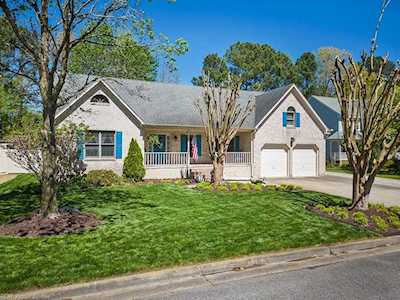709 Norman Way Chesapeake, VA 23322