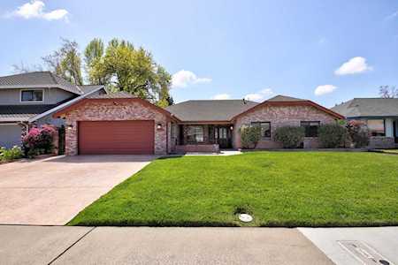 131 Arbusto Circle Sacramento, CA 95831