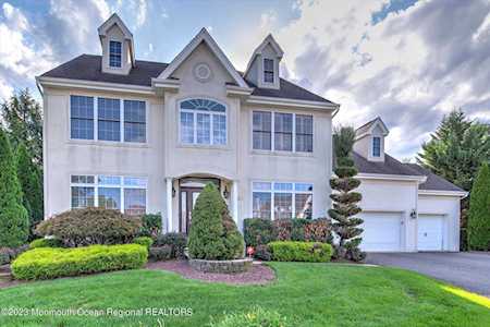 52 Cornwallis Ct Manalapan, NJ 07726