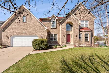 471 Treasure Dr Oswego, IL 60543