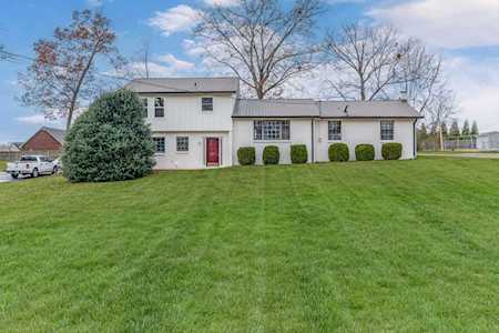 571 Parkway Rd Tullahoma, TN 37388