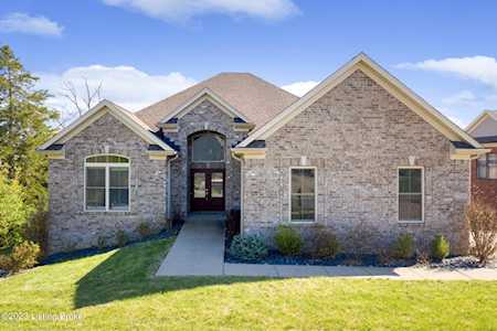 17008 Shakes Creek Dr Fisherville, KY 40023