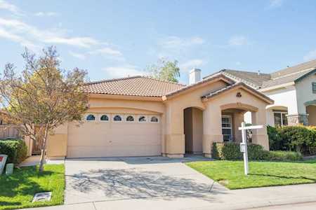 1709 Terracina Circle Roseville, CA 95747