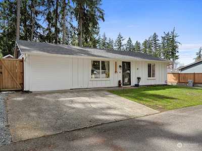 26124 195th Place SE Covington, WA 98042