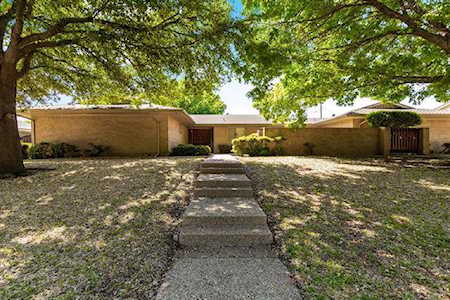 3904 Summercrest Drive Fort Worth, TX 76109