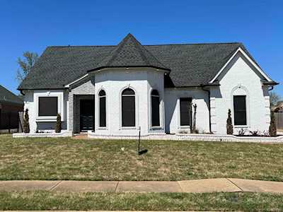 5373 Solitaire Way Memphis, TN 38109