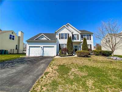 5025 Preakness Place Bethlehem, PA 18020